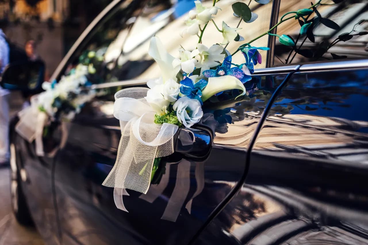 Samochód sportowy do ślubu – wynajem luksusowych modeli na wesele