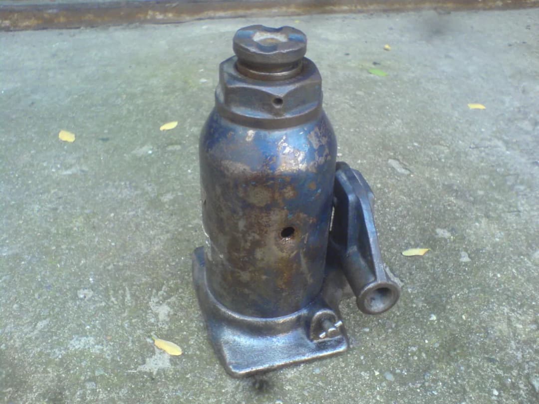 Jak naprawić lewarek hydrauliczny: proste kroki i najczęstsze błędy