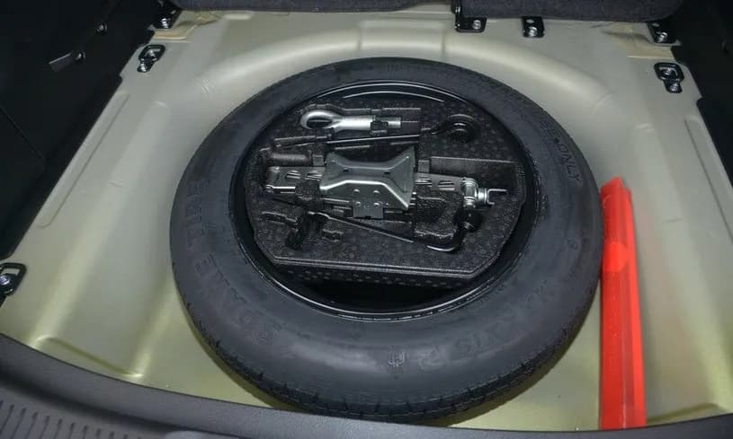 Koło zapasowe ile można jechać – ograniczenia i ryzyko długiej jazdy