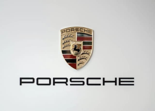 Rozszyfrowujemy logo Porsche – ikona dostępna dla Polaków