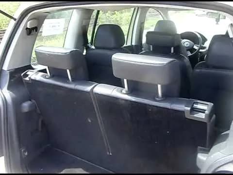 Gdzie dokładnie jest koło zapasowe w VW Touran 7-osobowym? Sprawdź teraz!