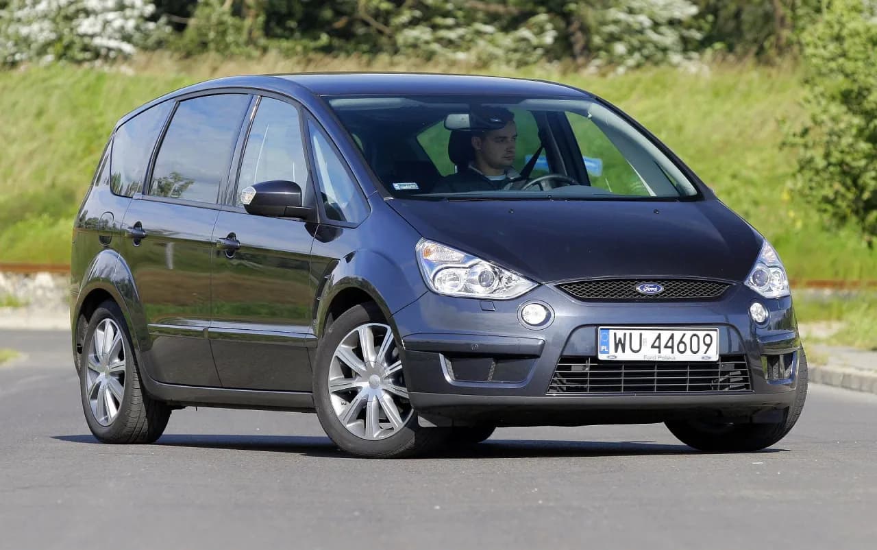Ford S-Max jaki silnik wybrać? Porównanie opcji silnikowych