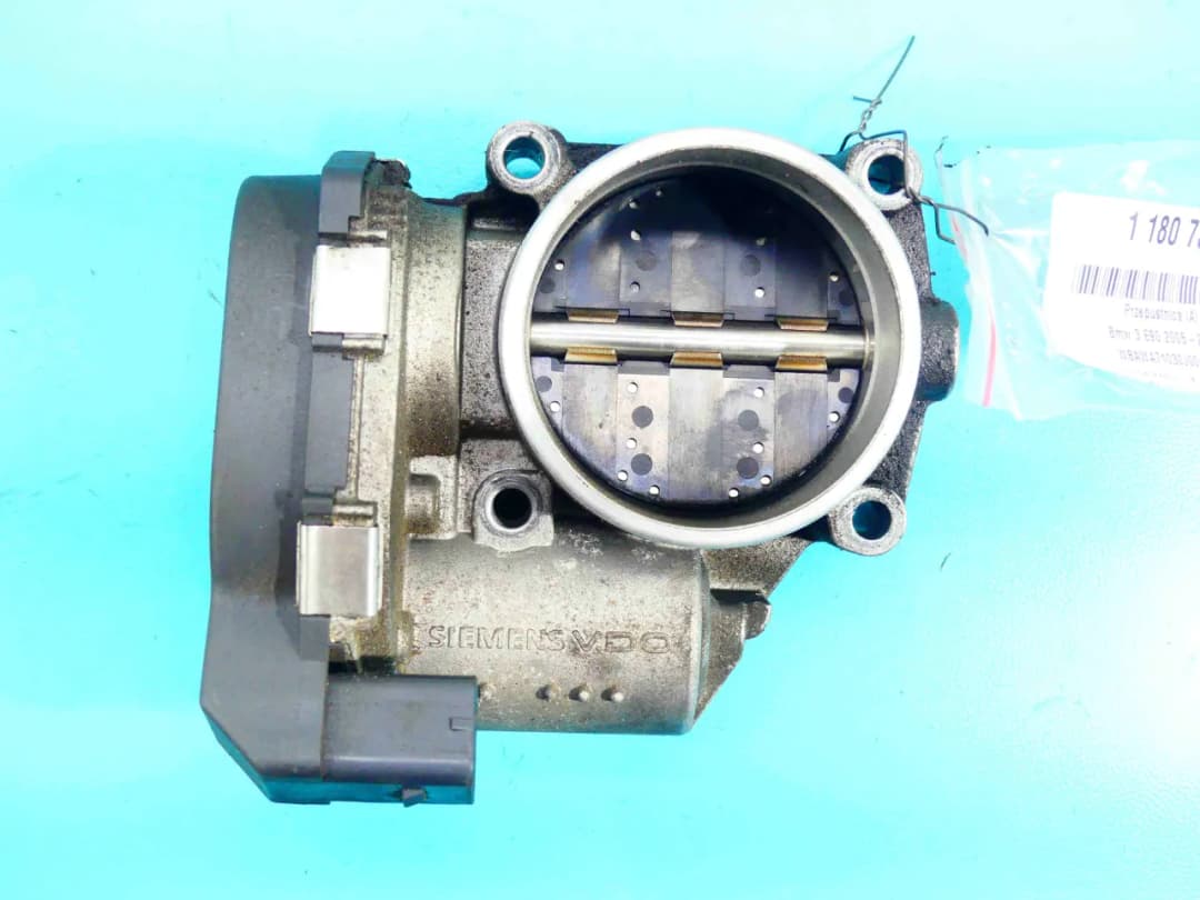 Objawy uszkodzonej przepustnicy w BMW E90 – jak je rozpoznać?